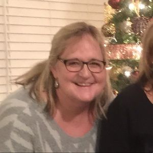 Meet your Posher, Julie